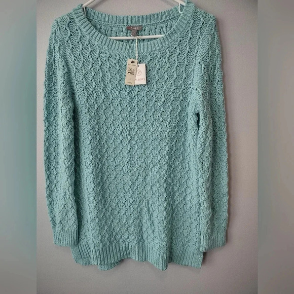 Talbot's women's Small aqua blue scalloped crewneck chunky sweater  NWT - Picture 1 of 6